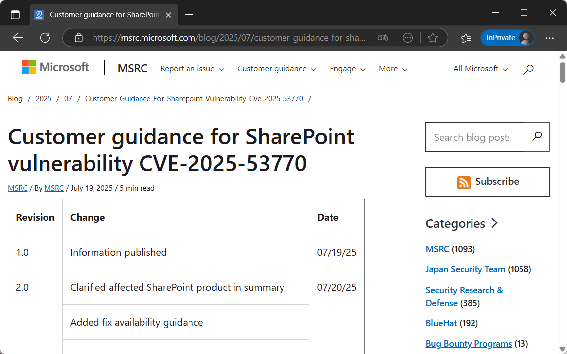 Tabelle mit Revisionshistorie zum Microsoft-Blogpost „Customer guidance for SharePoint vulnerability CVE-2025-53770“ mit Änderungen und Datumsangaben der Versionen 1.0 (Information veröffentlicht am 19.07.2025) und 2.0 (Klarstellung betroffener Produkte und Fix-Hinweise am 20.07.2025).